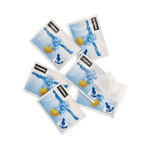 Sechs einzeln verpackte Starpak 200 Erfrischungstücher „Citro“ (14x14 cm) liegen auf weißem Hintergrund. Die Verpackung zeigt eine Hand im Wasser, einen gelben Ball sowie blaue und schwarze Designelemente – mit frischem Zitronenduft.