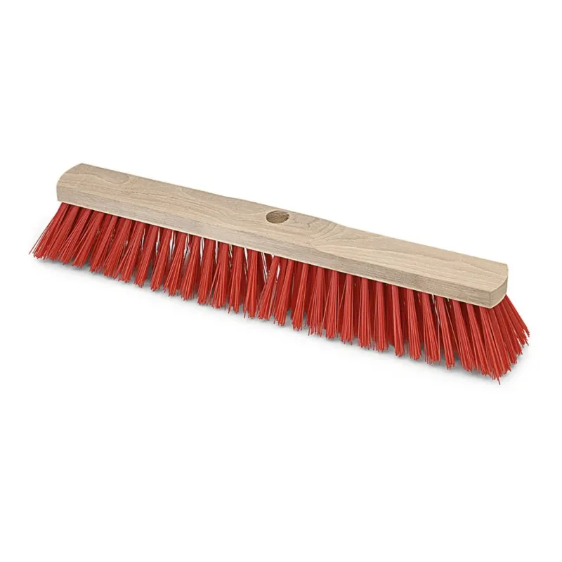 Der Nölle Profi Brush Saalbesen Elaston Sattelholz mit Stielloch Besenkopf von Nölle Profi Brush Bürsten- & Pinseltechnik e.K. hat rote Elaston-Borsten und ist für den Innen- und Außenbereich geeignet, hier ohne Stiel auf weißem Grund.