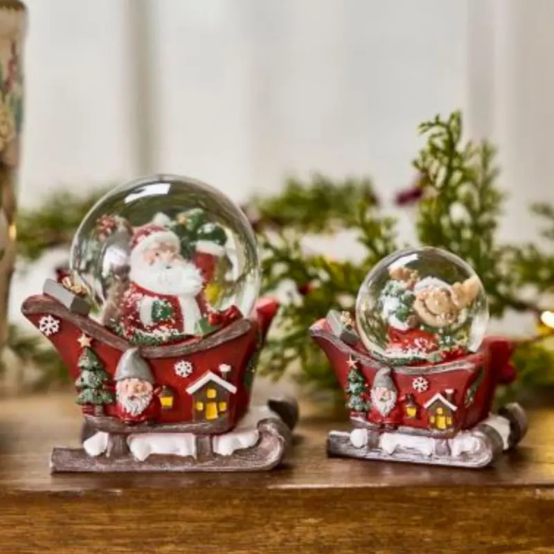 Schneekugel im Weihnachtsschlitten - Mehrere Größen