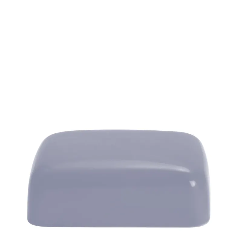 Das Oberteil der eckigen Butterdose. Die Außenseite ist blau-grau.