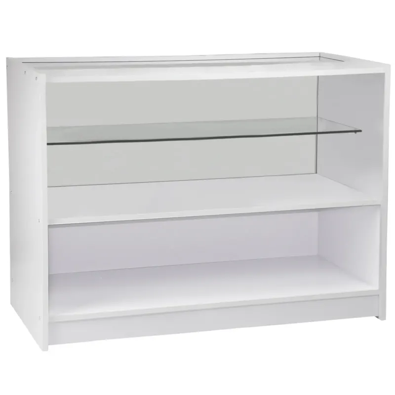 Moderne, weiße Verkaufstheke mit Glasablage, geräumigem Stauraum und glatten Oberflächen, ideal für Empfangsbereiche und Verkaufsräume