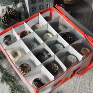 Aufbewahrung für Christbaumkugeln - MAX 32 Kugeln