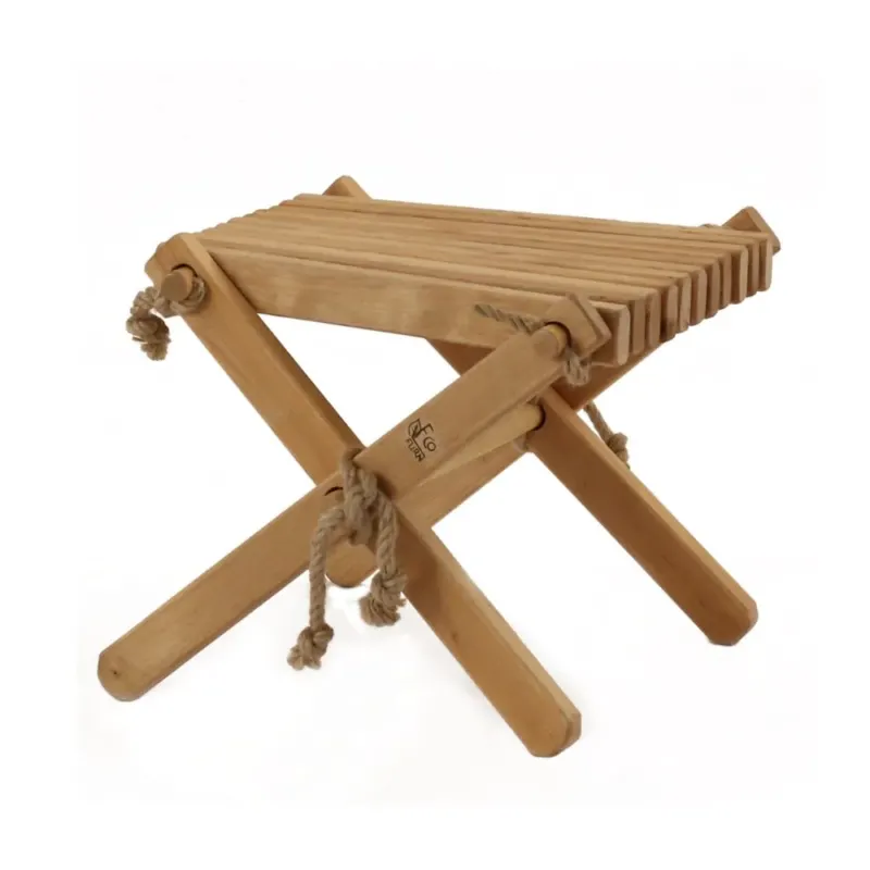 Ein Eingeölter Holztisch von Ecofurm