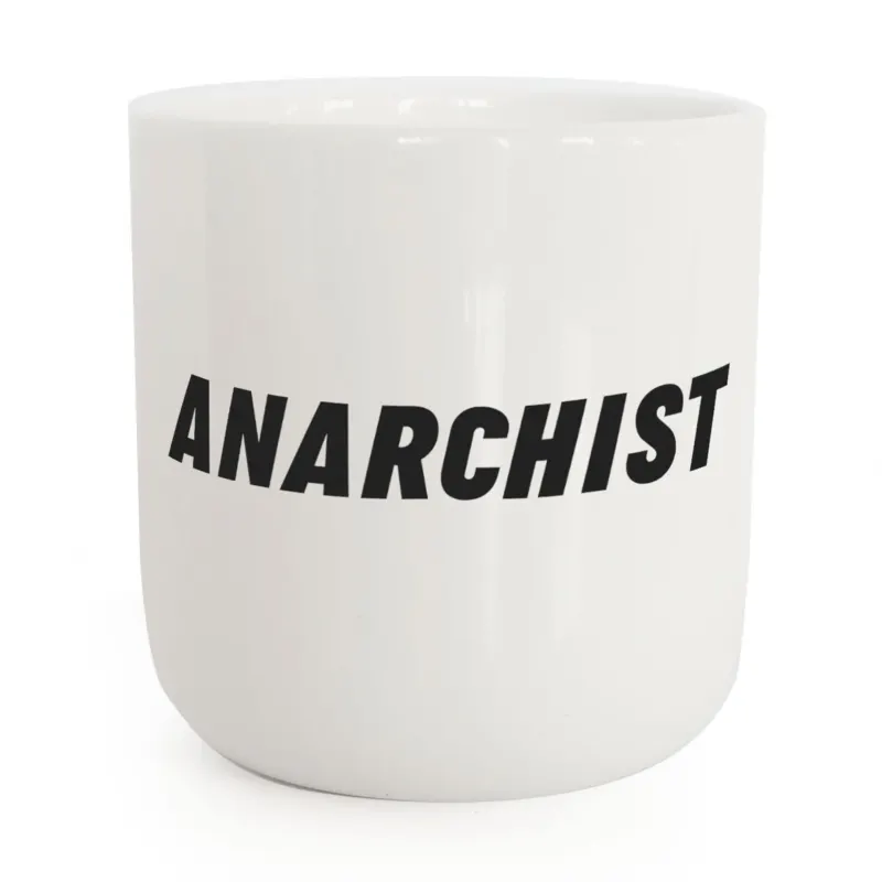ANARCHIST | weisser Kaffee- & Tee-BECHER mit schwarzer Typo | Attitude Serie | PLTY
