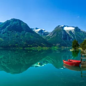Küchenrückwand-Der Gletschersee