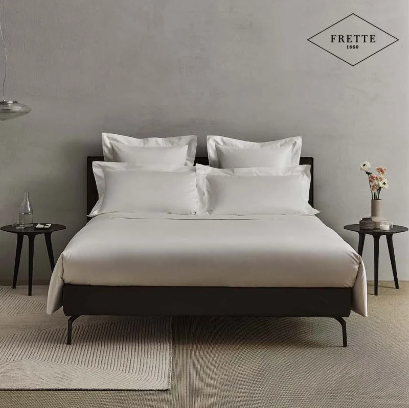 Lenzuolo Raso Liscio 300 fili cm 180x300 (singolo) - Frette