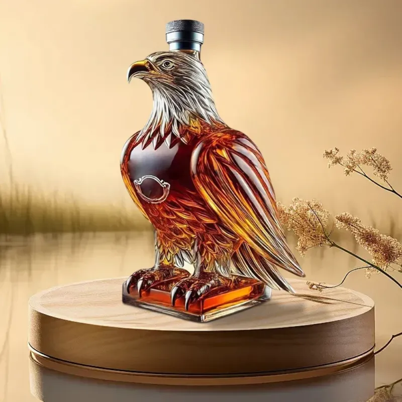 Eagle-Shaped Artistic Drink Dispenser - Image 0