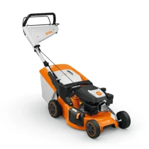 Stihl-RM-248-T-Benzin-Rasenmaeher1