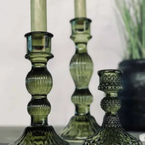 Lysestage i grøn glas – Mellem - VIAMAJA.DK