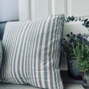 Pude med fyld SKAGEN - 50x50 recycling - VIAMAJA.DK