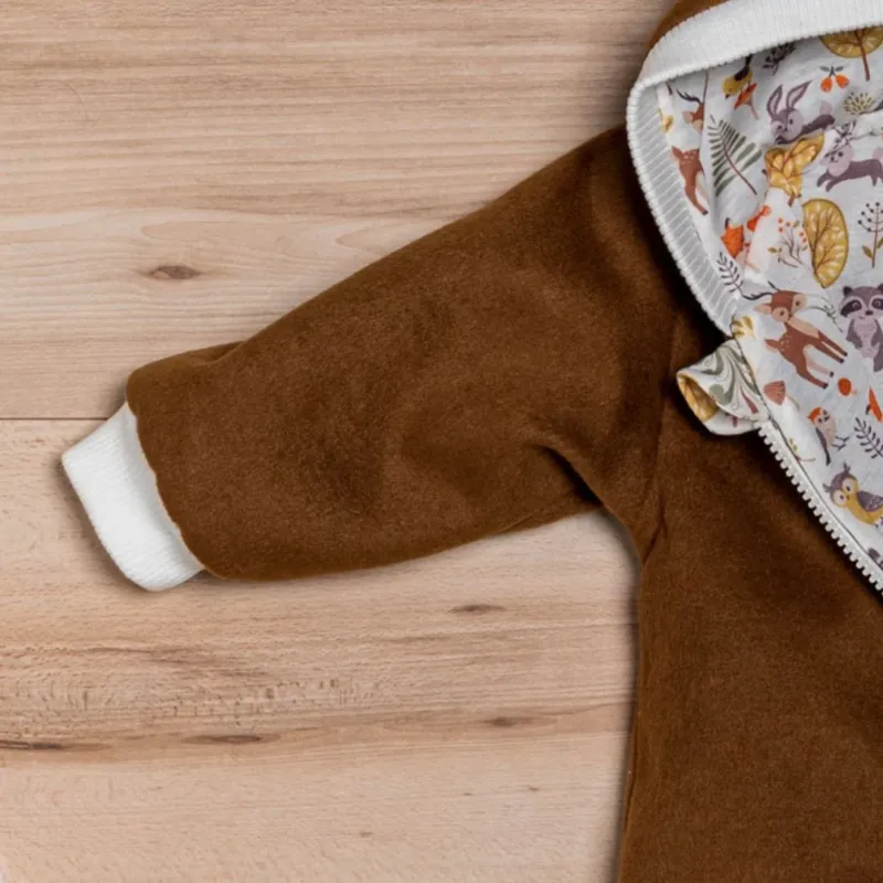 Wollfleece Overall "Waldtiere" braun – Bild 4